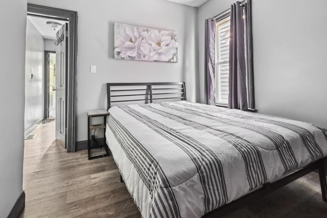 Hébergement de vacances Spacious 6br 2ba Minutes For The Falls & Casino Niagara Falls